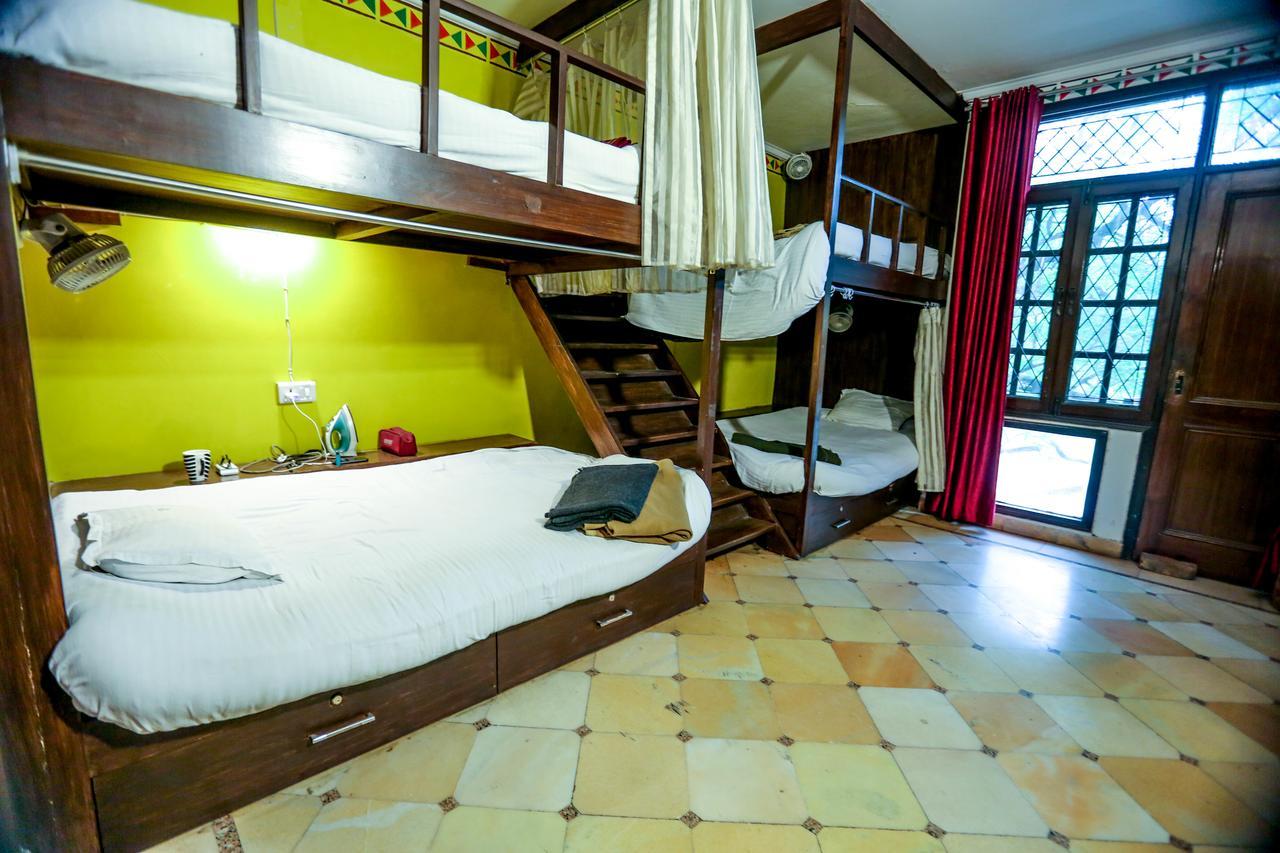 Hog - Hostel Нью-Делі Екстер'єр фото